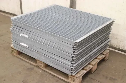 Stahl 1090 x 910 x 30 mm Gitterrosten 15 Stück – RESALE