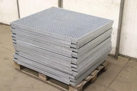 Stahl 1110 x 910 x 50 mm Gitterrosten 15 Stück – RESALE