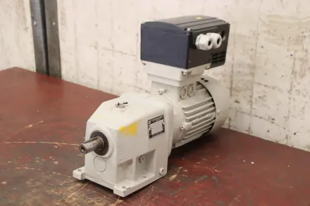 Nord SK 02-71 L/4  TF TR1  SK 71 L/4  SK 370/1 TR Getriebemotor 0,37 kW 205 U/min mit Frequenzumrich – RESALE