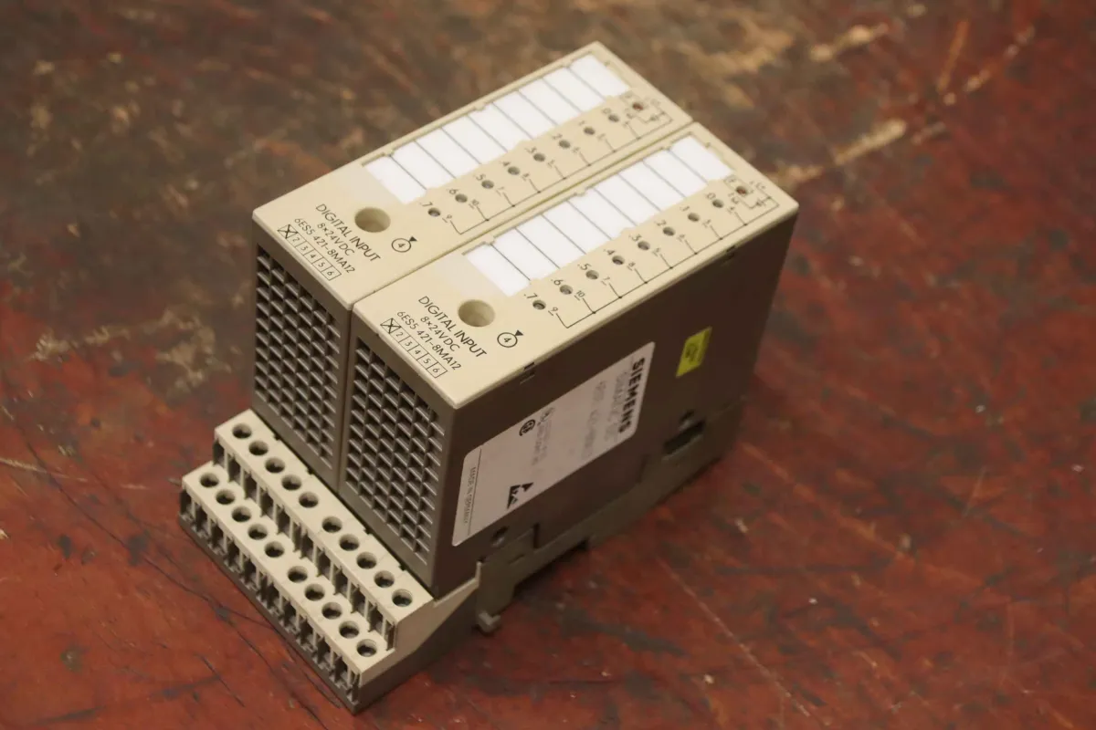 Siemens 6ES5 421-8MA12 6ES5 700-8MA11 Digitaleingang