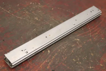550/1078 mm Schubladenschiene – RESALE