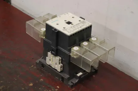 Siemens 3TF52 Schütz – RESALE