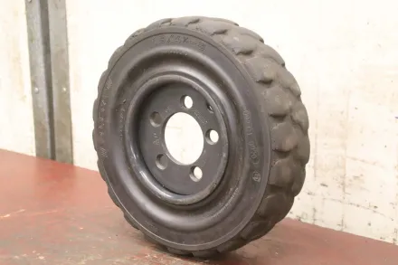 Rota Plus 15x4 1/2-8 RIM 3.00D-8 532/487-2 Vollgummi Reifen – RESALE