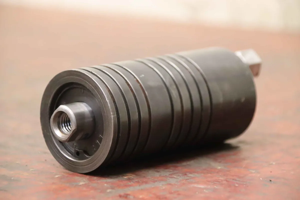 WMW 40 30-7311 Hub 30 mm Spannzylinder