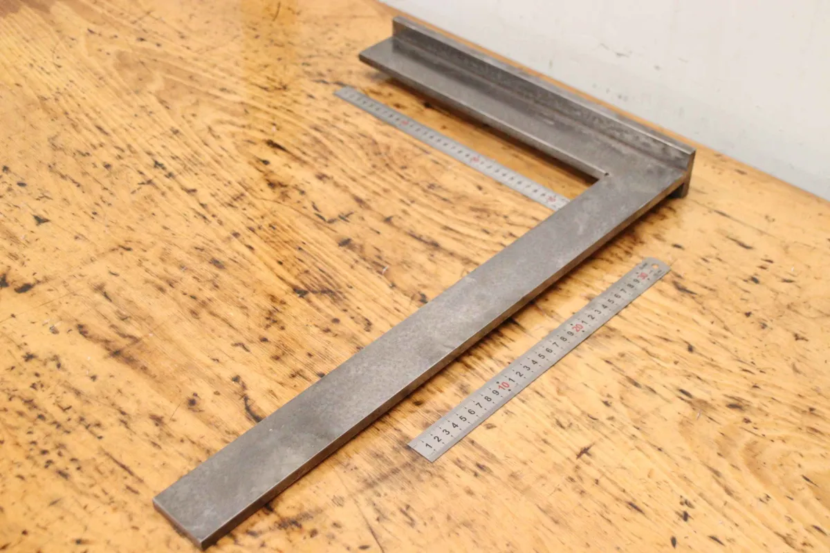 Hommel 600 x 400 mm DIN 875/0 Anschlagwinkel