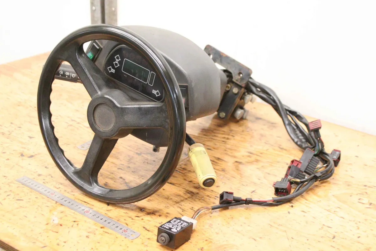 Linde P 250 Lenkeinheit Bedienteil