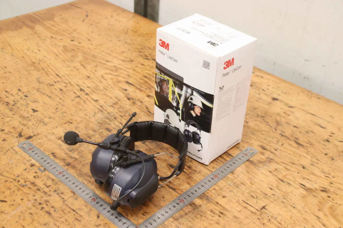 3M Peltor MT53H7A4400-EU LiteCom PMR446 Gehörschutz mit Funkgerät