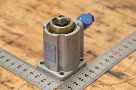 Festo ADV-32-25 Pneumatikzylinder – RESALE