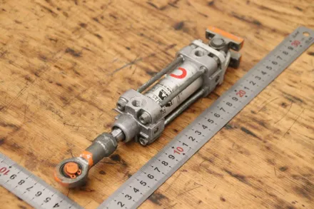 Mecman 166-70 Hub 160 mm Pneumatikzylinder – RESALE