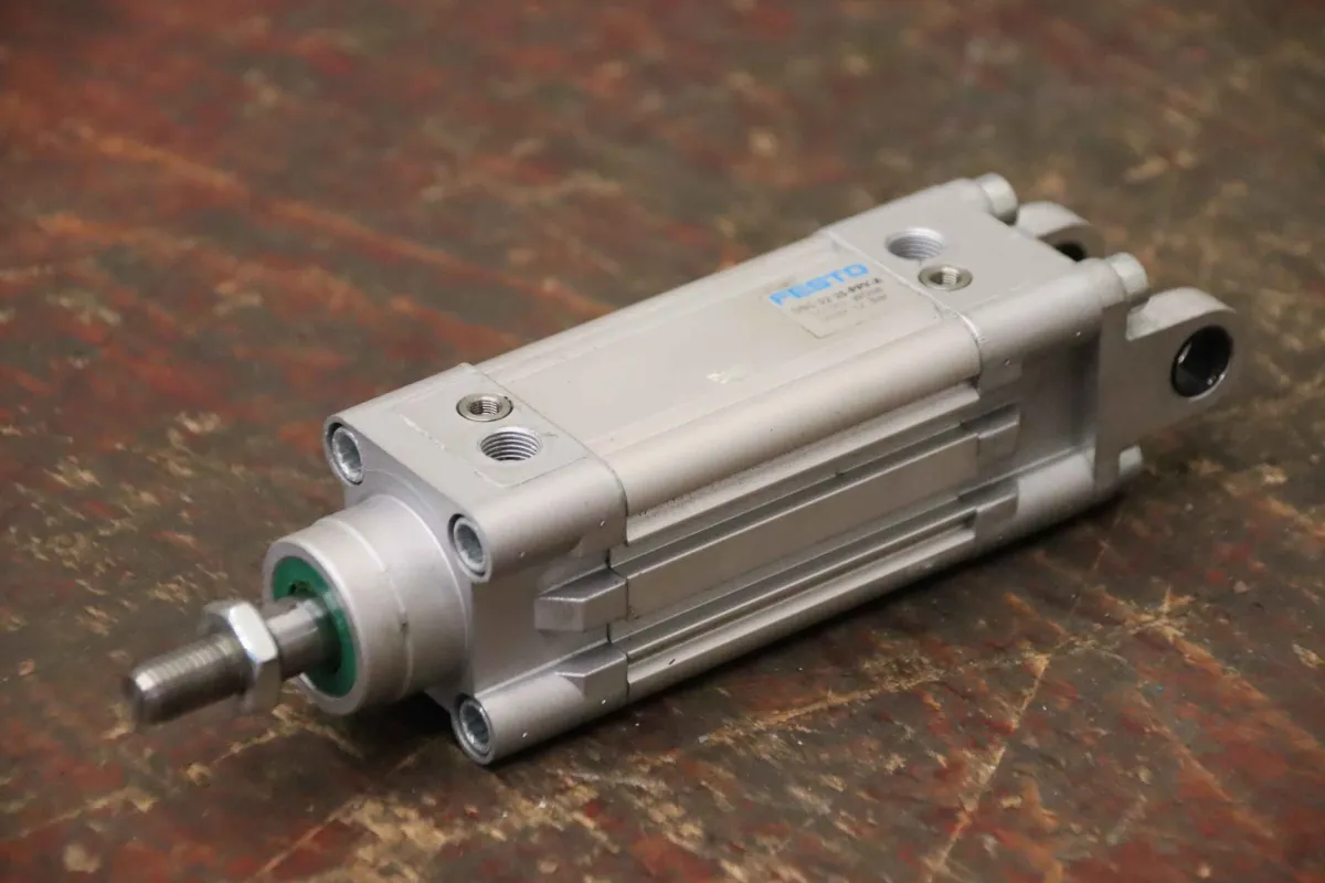 Festo DNC-32-25-PPV-A 163305 Pneumatikzylinder