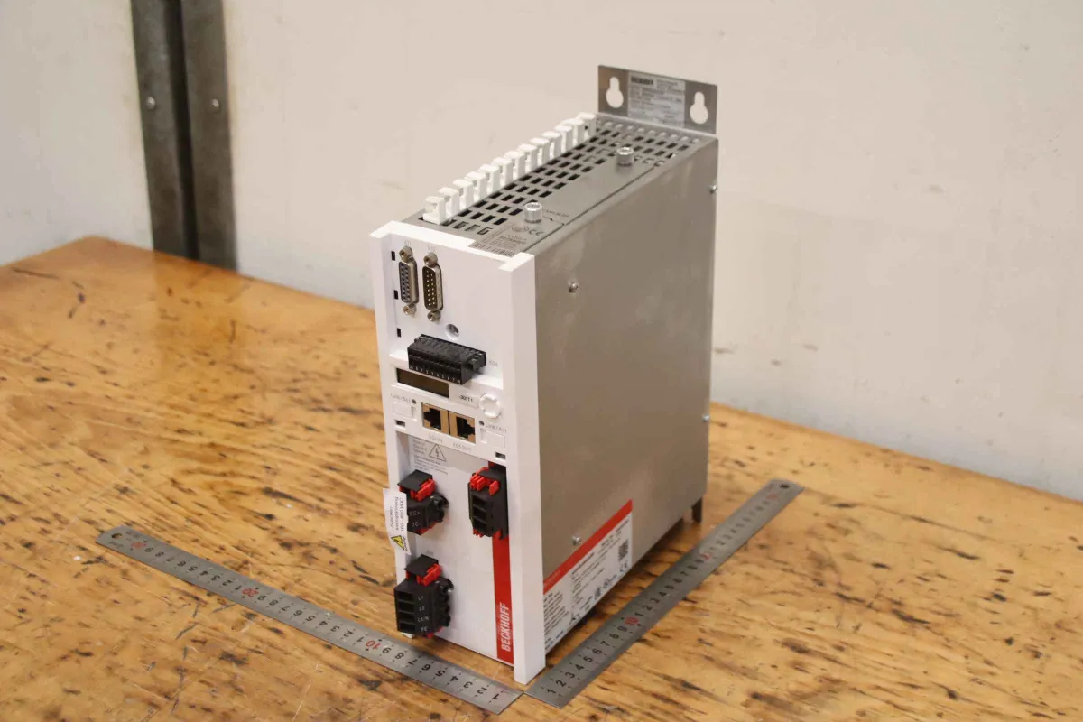 Beckhoff AX5103-0000-0200 Servoverstärker