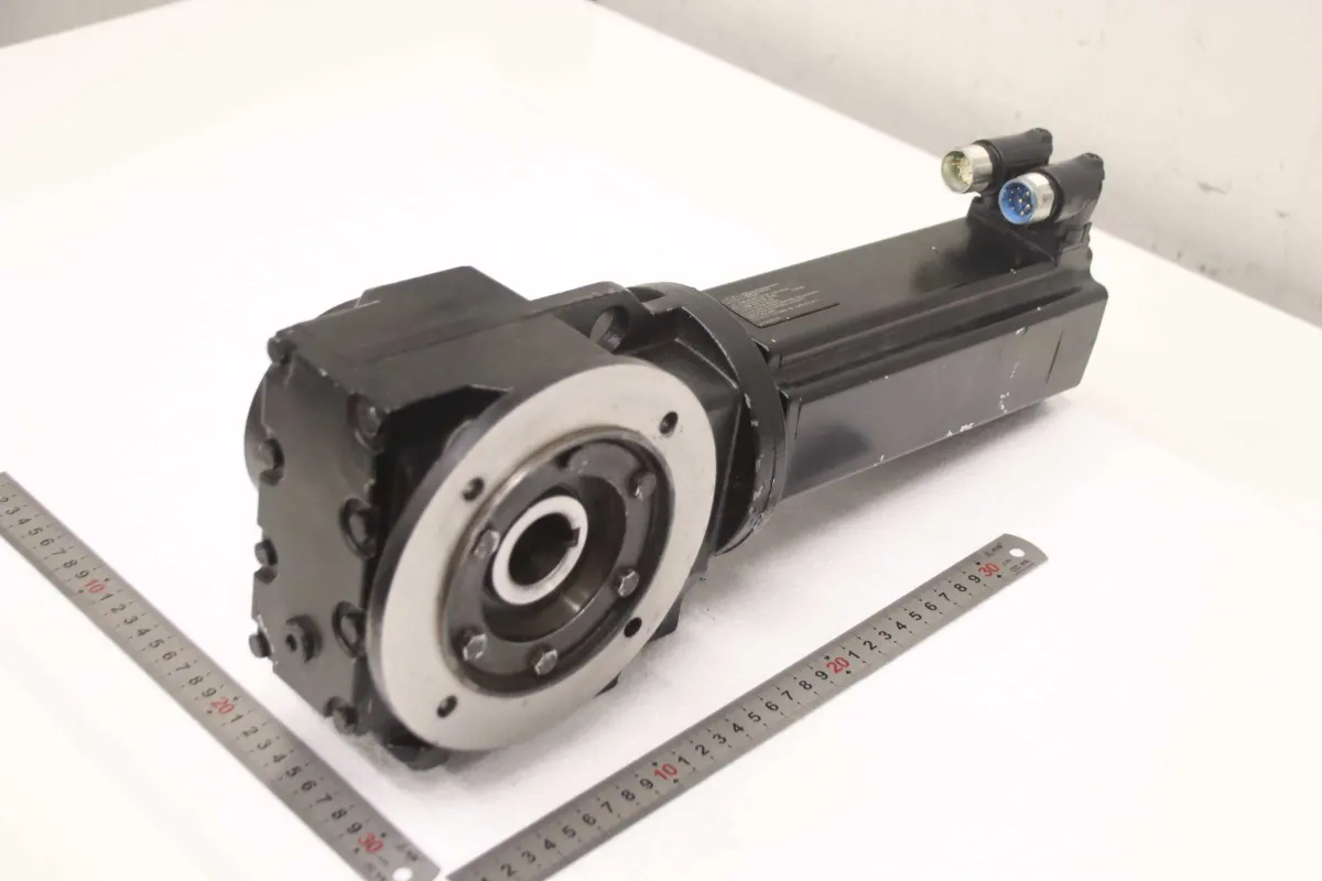 KEB K23C TA3M V40 BP05 ER TW Servo-Getriebemotor 1,88 kW