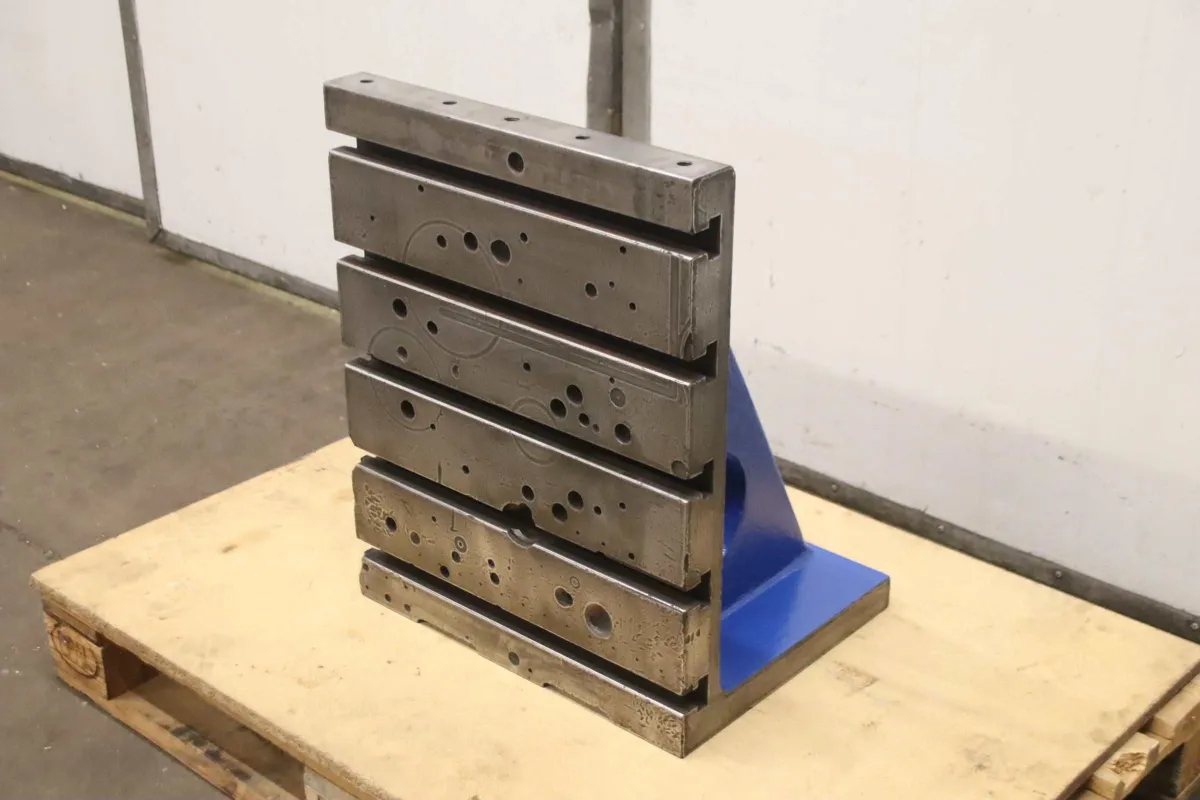 Guss 500/390/H630 mm Aufspannwinkel mit T Nuten