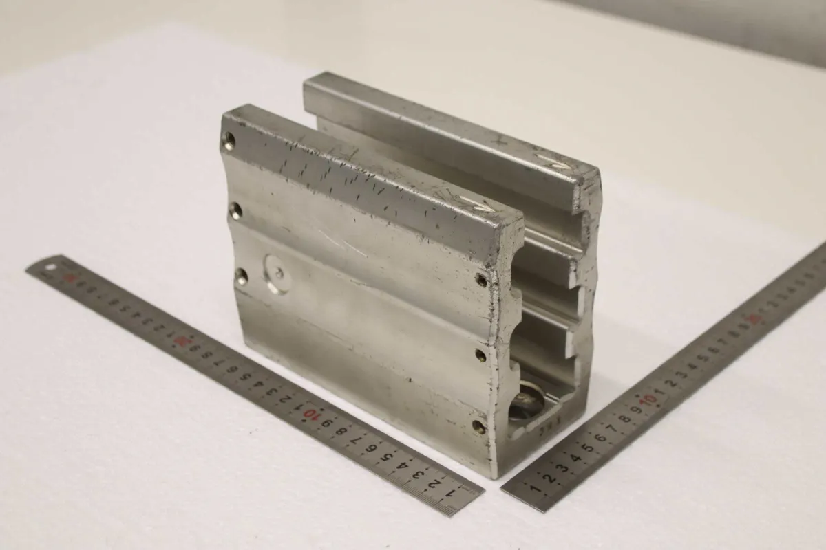 Lenzkes Nutbreite 35/50 mm Spannmittelerhöhung