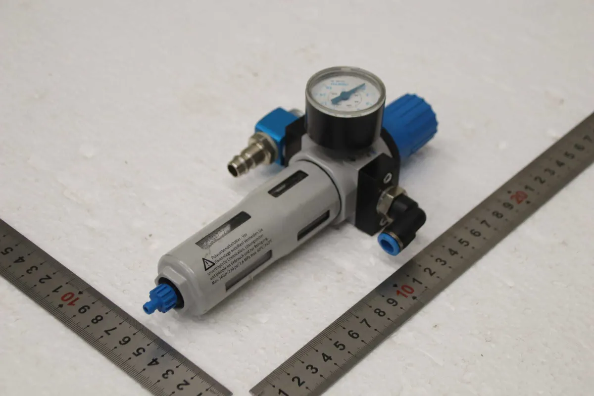 Festo LFR-1/4-D-MINI 159631 Wartungseinheit Filter Regelventil
