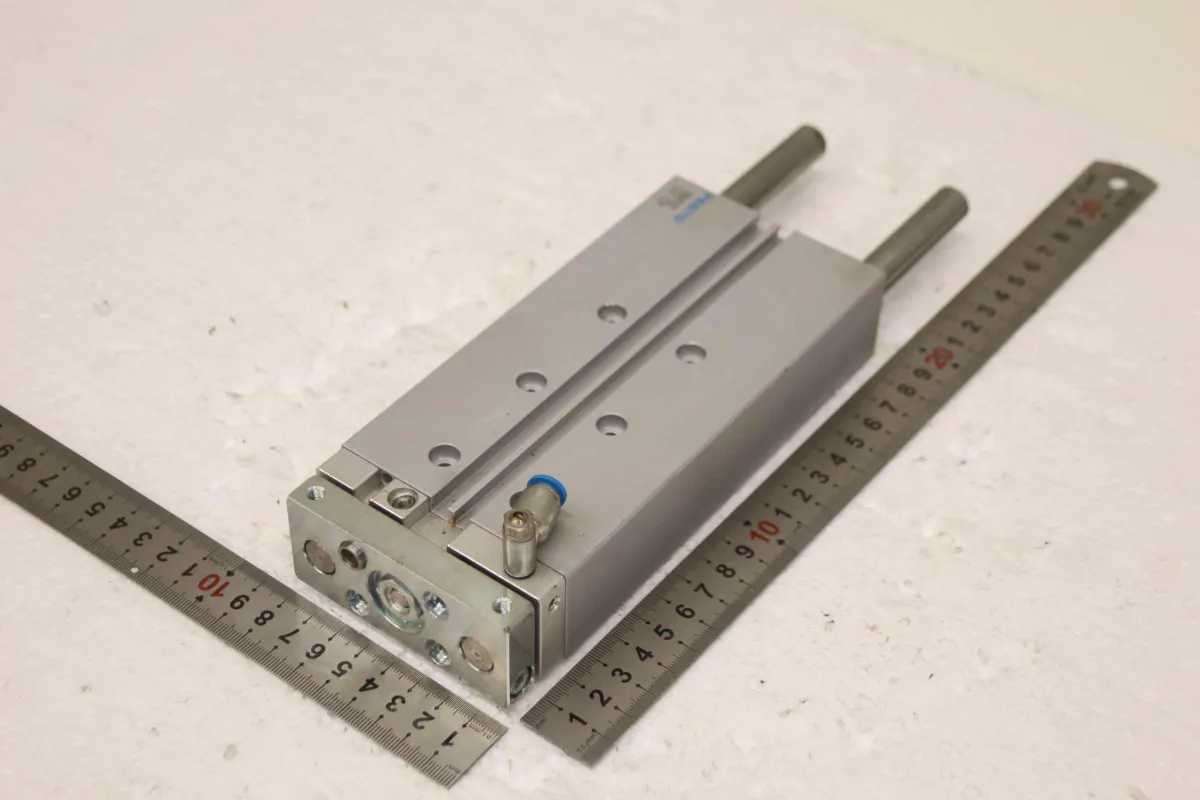 Festo DFM-20-125-B-PPV-A-GF 532316 Führungszylinder