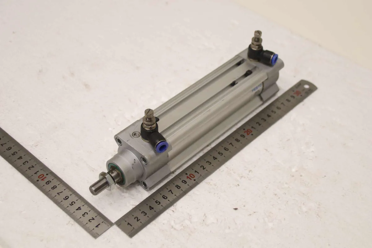 Festo DSBC-40-125-PPVA-N3 Hub 125 mm Pneumatikzylinder