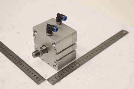 Festo ADN-80-15-A-PPS-A Hub 15 mm Kompaktzylinder – RESALE