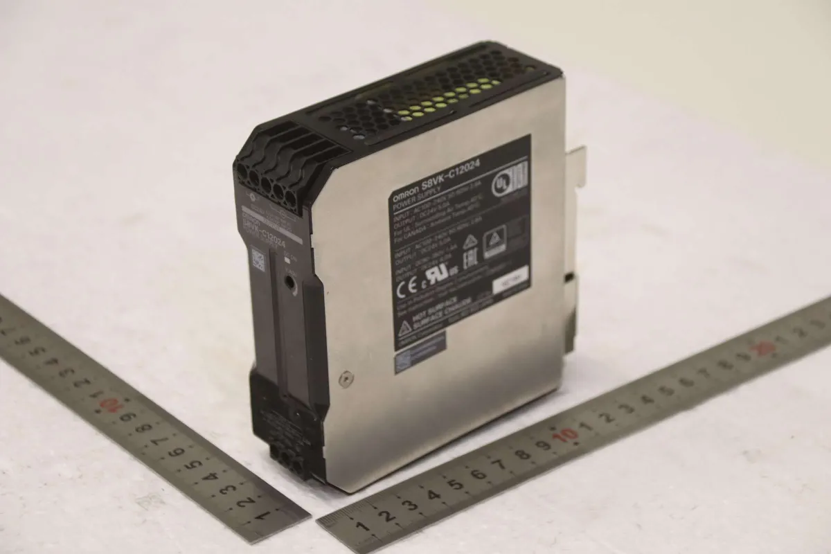 Omron S8VK-C12024 Power Supply Hutschienen-Netzteil