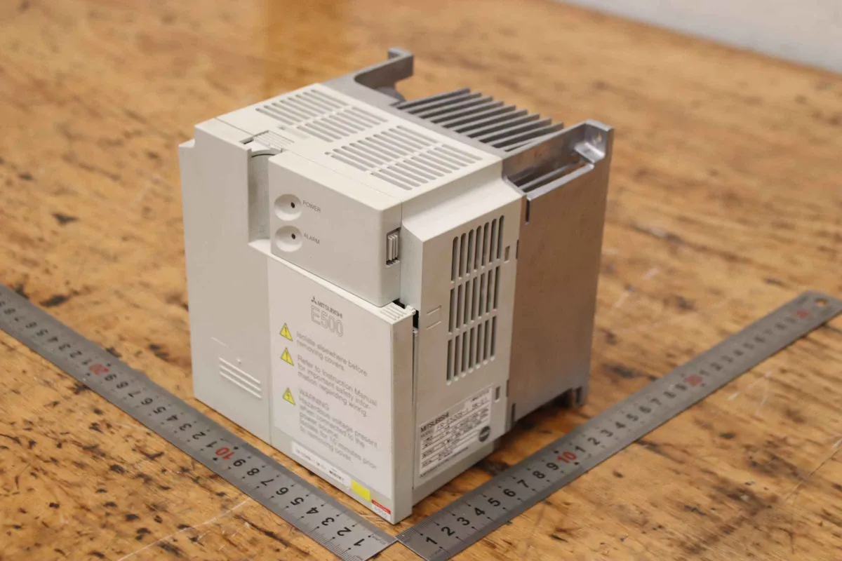 Mitsubishi FR-A024-SO.4K-EC Frequenzumrichter 1,5 kW