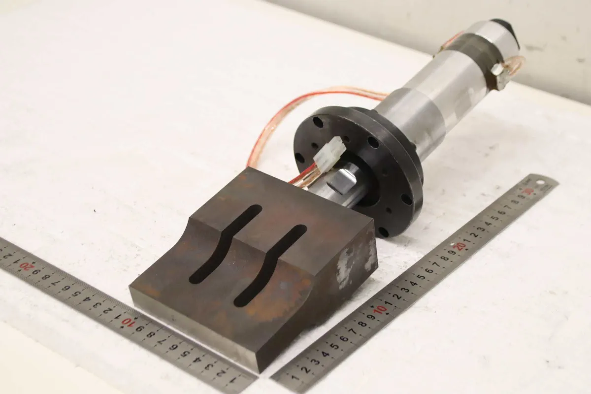 QDSonic 20200319 Ultraschall-Schweißwandler Ultraschall-Schwingeinh