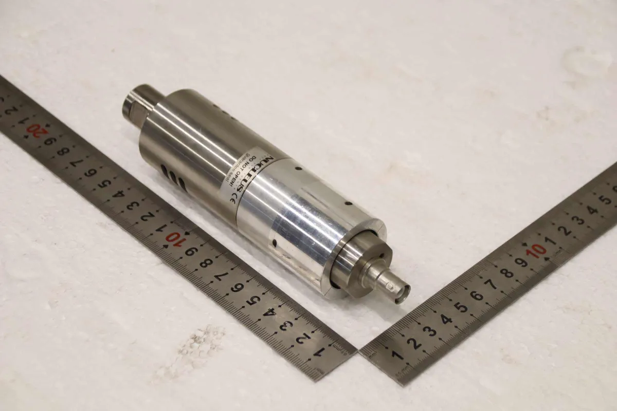 Nucleus FUK1101 Servo-Getriebemotor