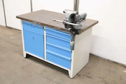 Lista Heuer Front 1250/700/H850 mm Werkbank mit Schraubstock – RESALE