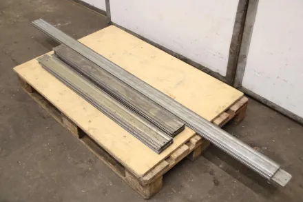 Breite 105 mm Maschinenschneidbrenner-Schiene – RESALE