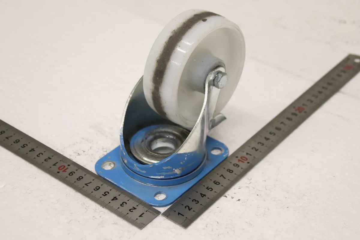 Ø 100 x 36 mm Lenkrolle