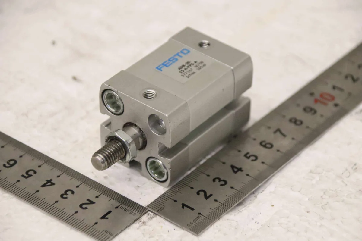 Festo ADN-20-15-A-PPS-A Hub 15 mm Kompaktzylinder