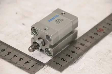 Festo ADN-20-15-A-PPS-A Hub 15 mm Kompaktzylinder – RESALE