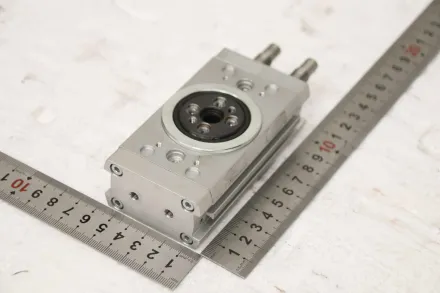 Festo DRRD-16-180-FH-Y9A 1644389 Schwenkantrieb – RESALE