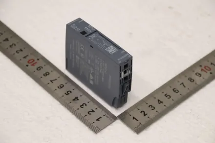Siemens 6ES7 132-6BF01-0BA0  SIMATIC S7 Digitales Ausgangsmodul – RESALE