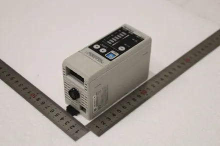 Keyence SJ-M300 Messverstärker – RESALE