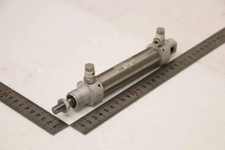 Smc CD85N25-80C-B Hub 80 mm Pneumatikzylinder – RESALE
