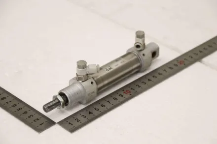 Smc CD85N25-50C-B Hub 50 mm Pneumatikzylinder – RESALE