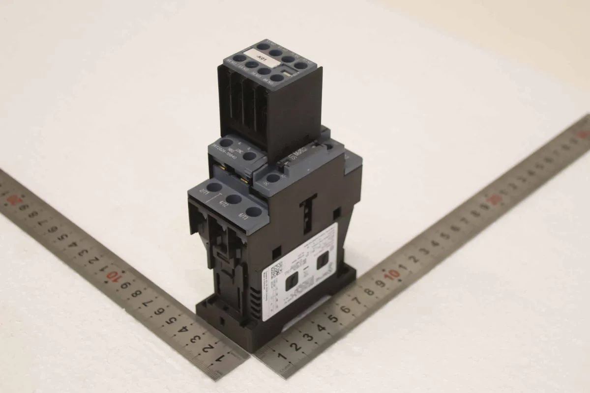 Siemens 3RT2026-1BB40 / 3RH2911-1GA40 Hilfsschalterblock