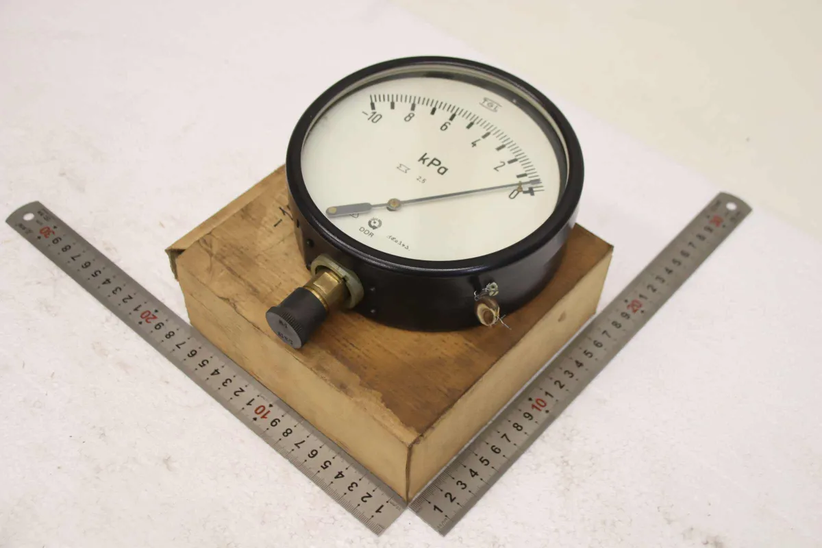 TGL KM-Wetter 160 Manometer -0,1-0 bar / -10-0 kPa