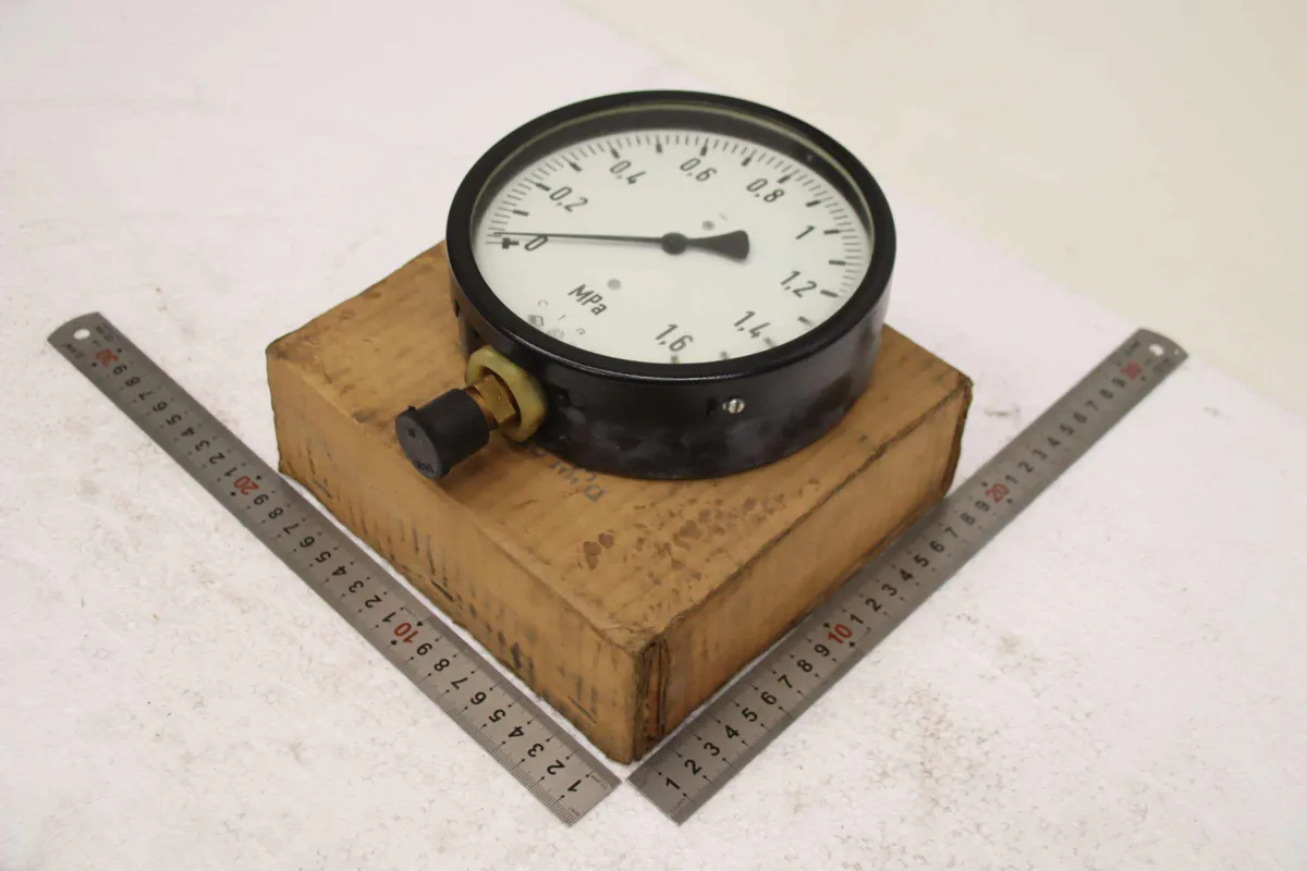 TGL 1/BM 20/2 160Ø 0-1,6 MPa Manometer 0-16 bar / 0-1,6 MPa