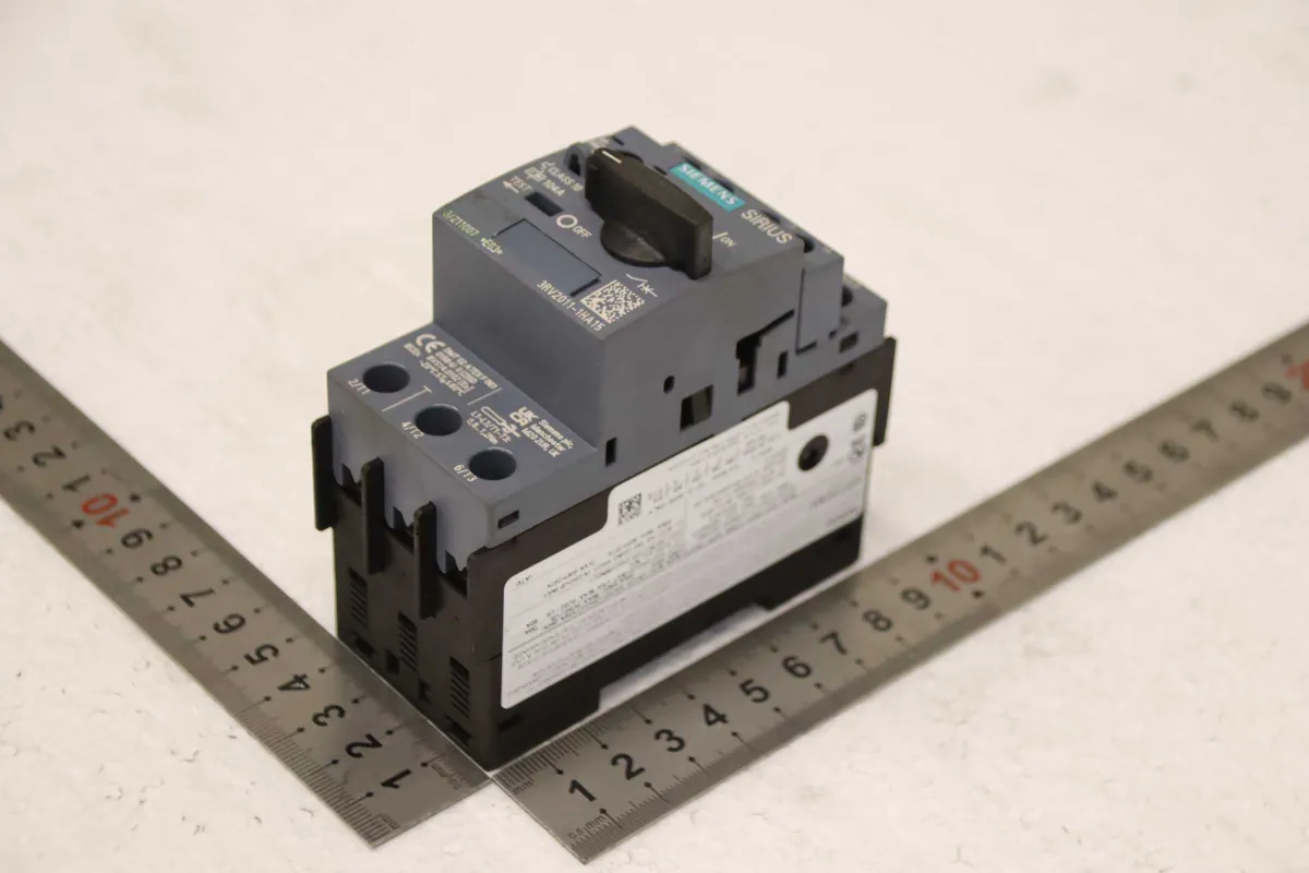 Siemens 3RV2011-1HA15 Leistungsschalter