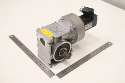Nord B&R 1SI50F F 8LVA23.R0030D100-0 Gleichstrom Getriebemotor 57V 200 U/min – RESALE