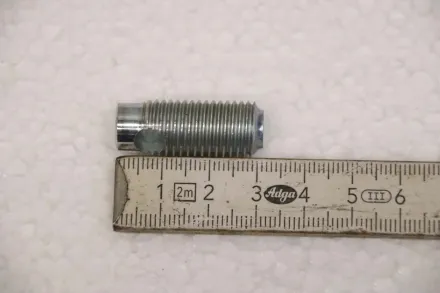 M12 x 32 mm links mit Zapfen Madenschrauben 30 Stück – RESALE