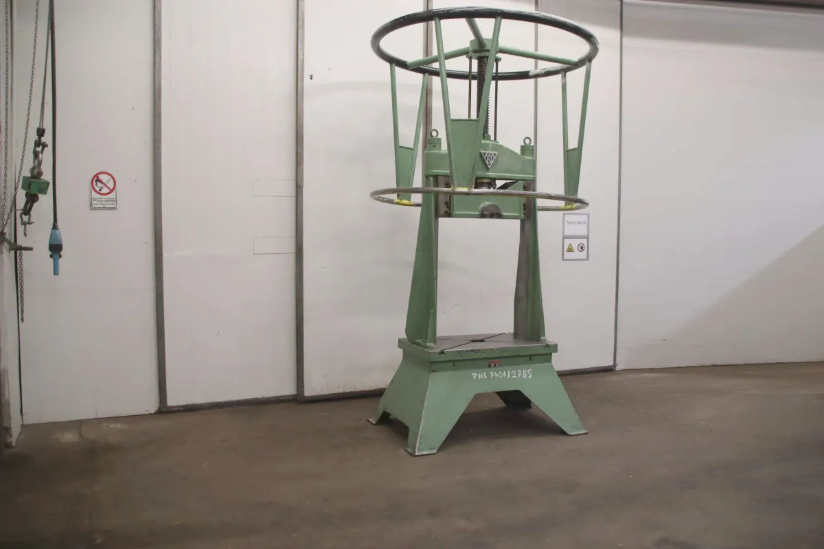 NEHER SPPG-40/100 Spindelpresse 40 ton