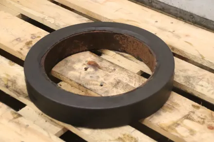 Renger 415x305x73 mm Vollgummi Reifen 4 Stück – RESALE