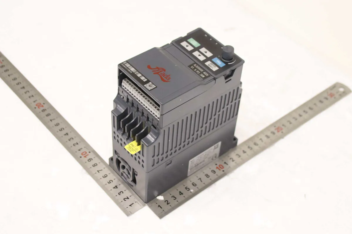 Alada Electric ALD2000V ALD2400V01D5/P02D2R1 Frequenzumrichter