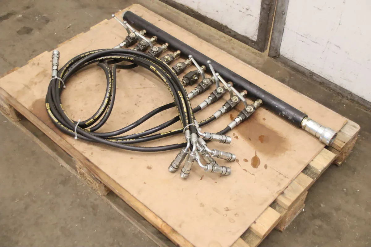 Parker 10 fach Hydraulik Verteiler
