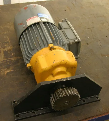 Emod SK 01VL-90S-16/2T K8 Getriebemotor 0,07/0,55 kW 3/25 U/min – RESALE