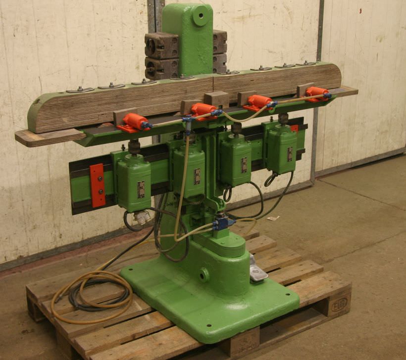 Knoevenagel RBM 4 Reihenbohrmaschine