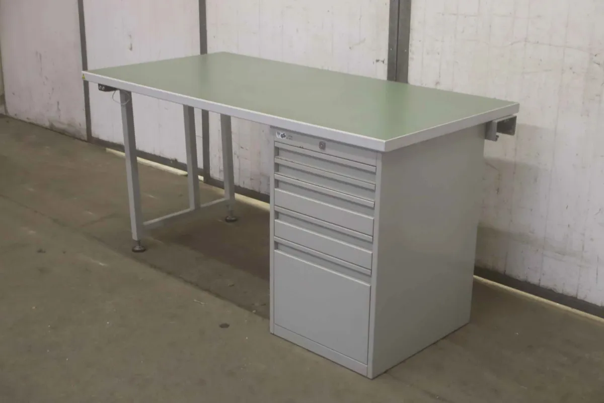 Andres Karl 1500/750/H780 mm Werkbank für Elektriker