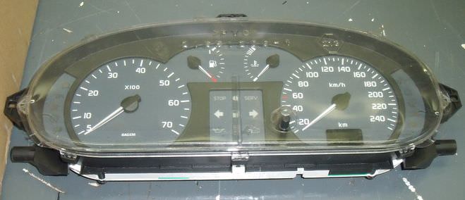 Renault Scenic 1,6 16 V Tachoeinheit